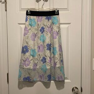 Lularoe blue and lavender floral skirt